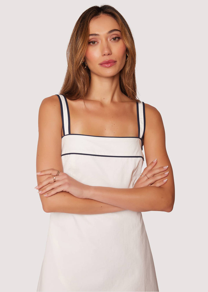 Hamptons Haze Maxi Dress - Spring Solid Shift Square Neck: OFF-WHITE-NAVY / XS