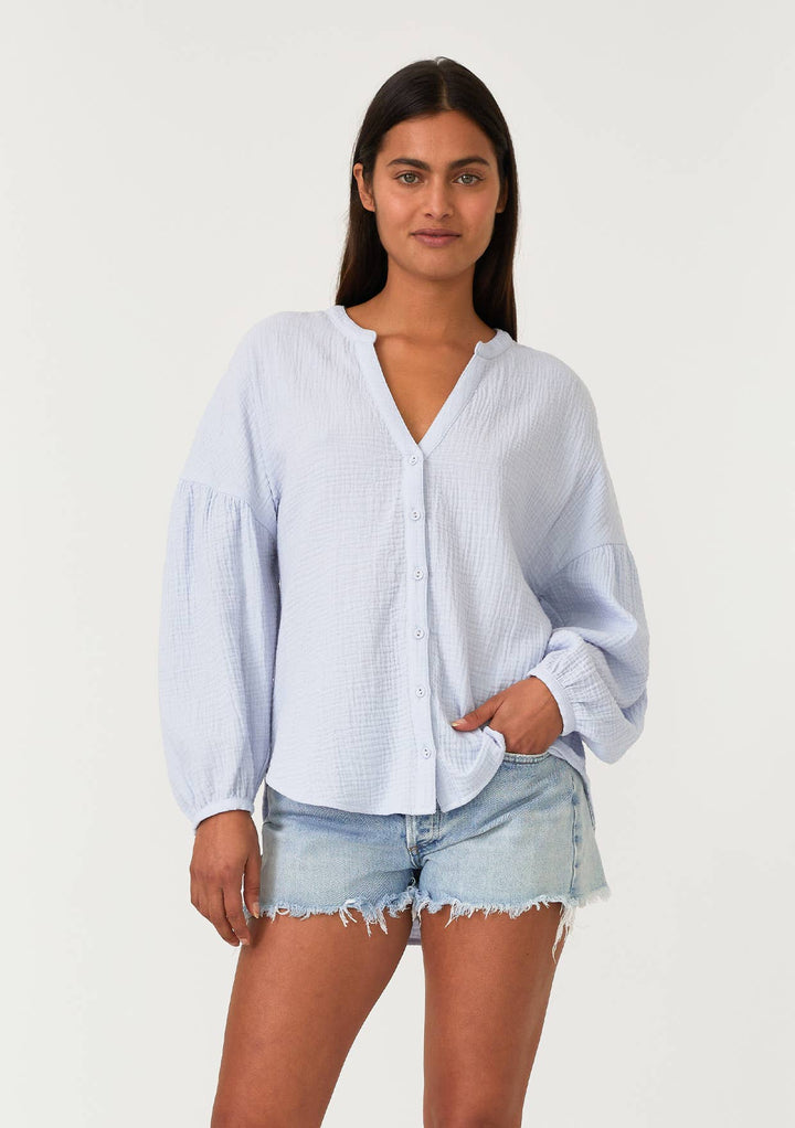 HIGH-LOW LONG SLEEVE BUTTON DOWN