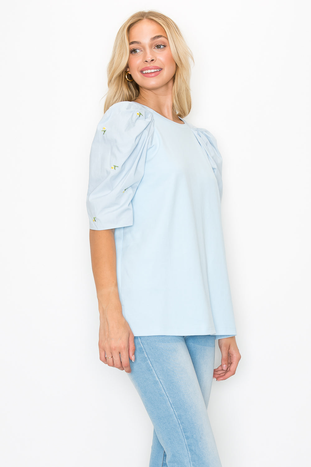 Runa Pointe Knit Top with Embroidered Summer Flowers