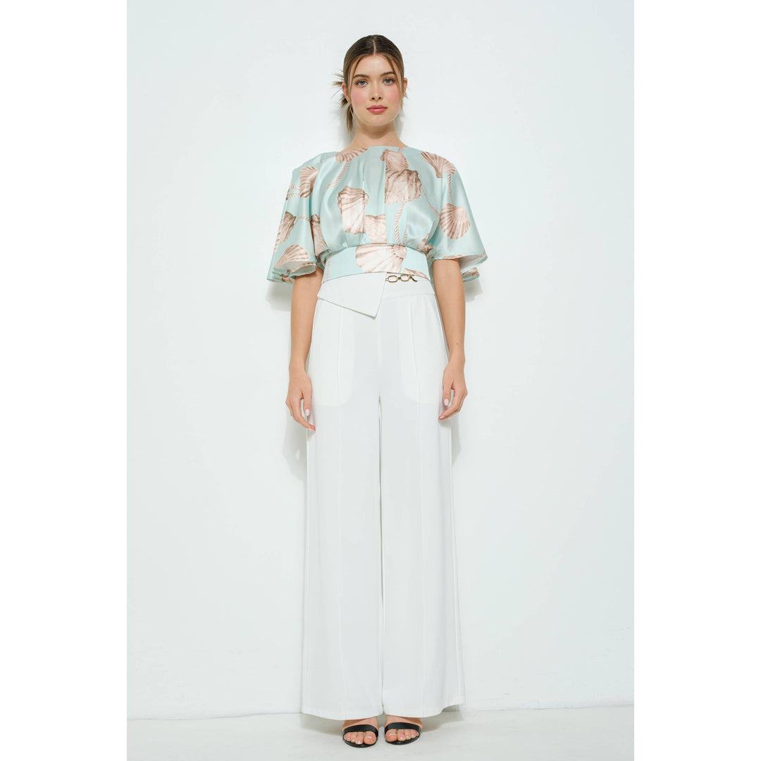 Satin Shell Print Top with Flutter Kimono Sleeves: LIGHT MINT / M