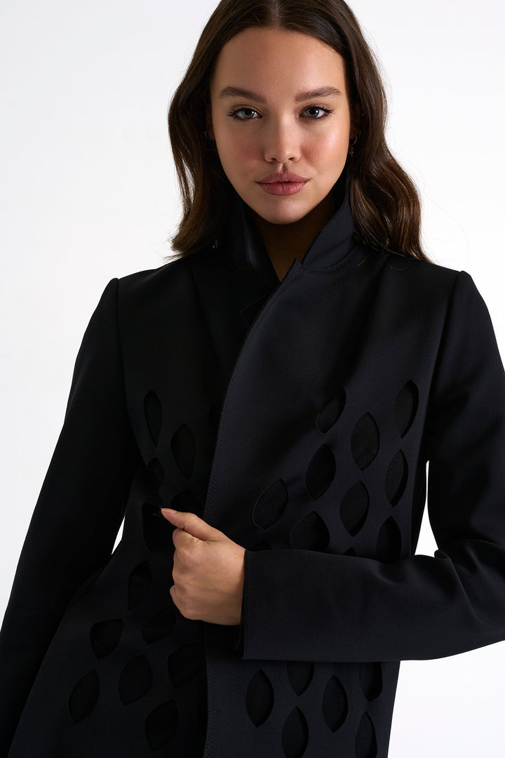 Structured Cut-Out Blazer - 52357-78-800 02 / 800 Caviar / 75% POLYAMIDE, 25% ELASTANE