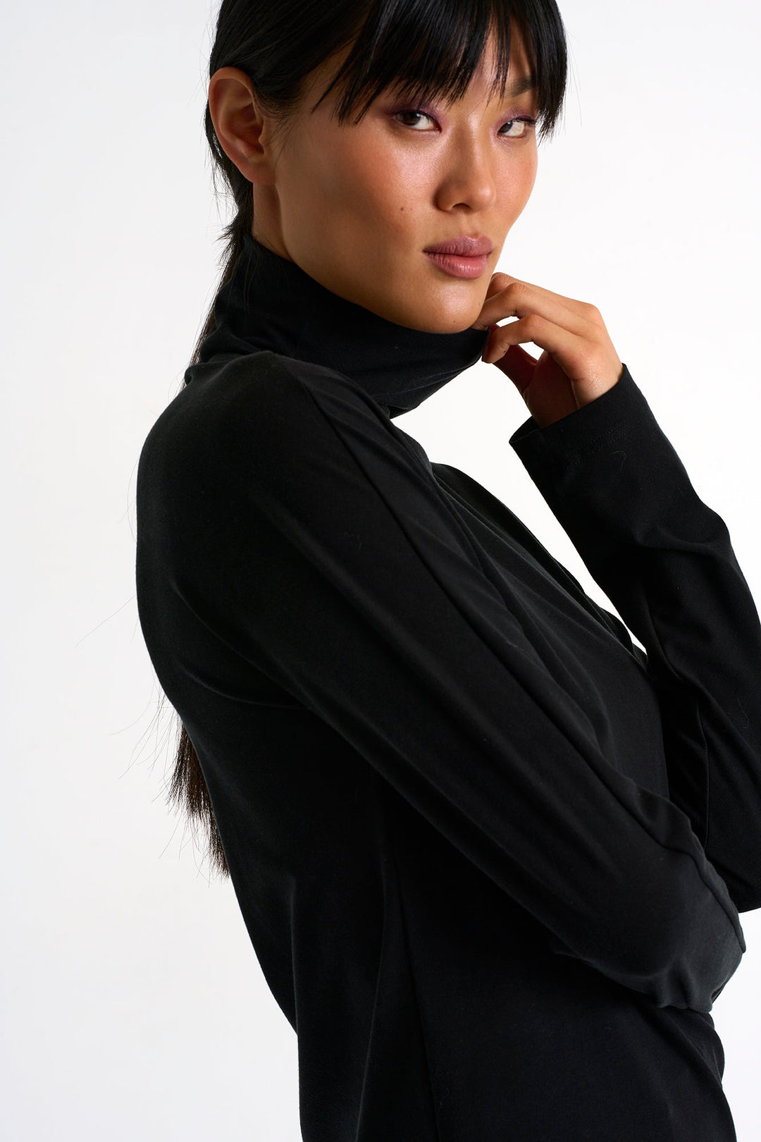 Classic Turtleneck Top - 52384-82-800 02 / 800 Caviar / 90% TENCEL 10% ELASTANE