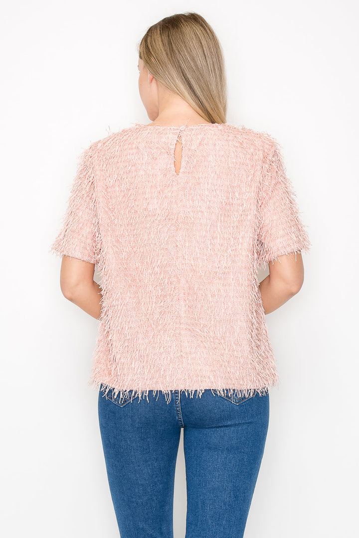 Winnae Sparkling Feathered Eyelash Top