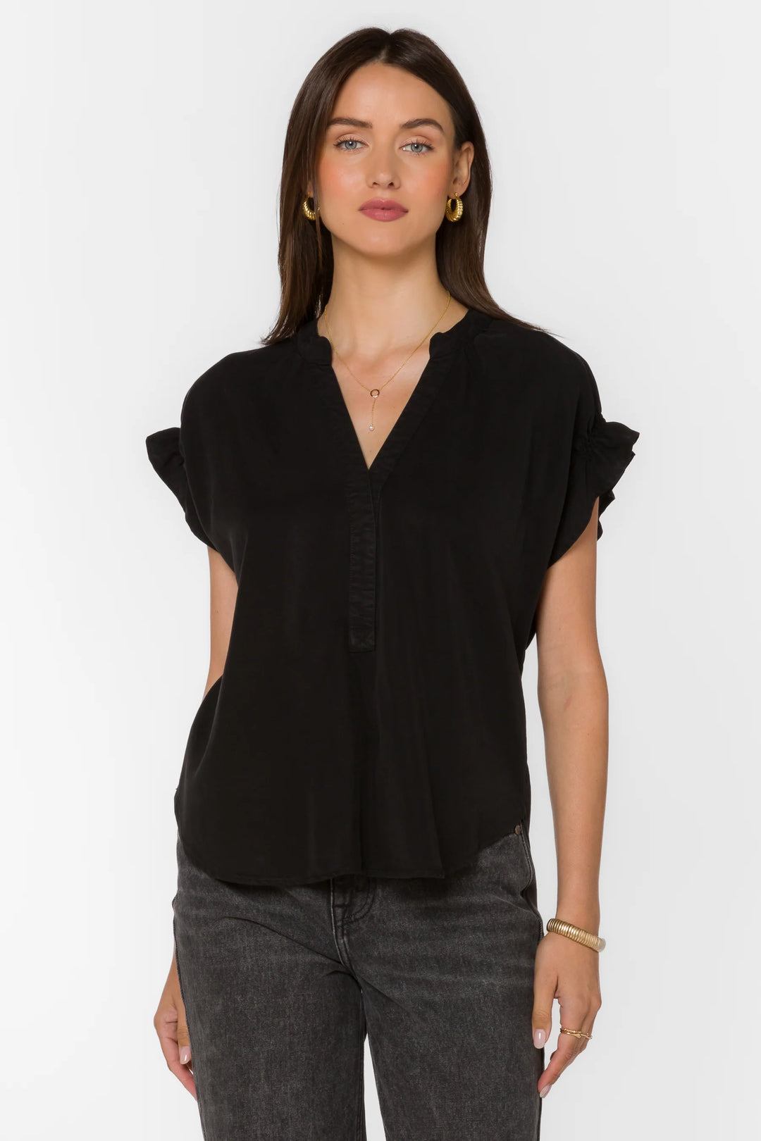 AVERY SMOCK RUFFLED TOP