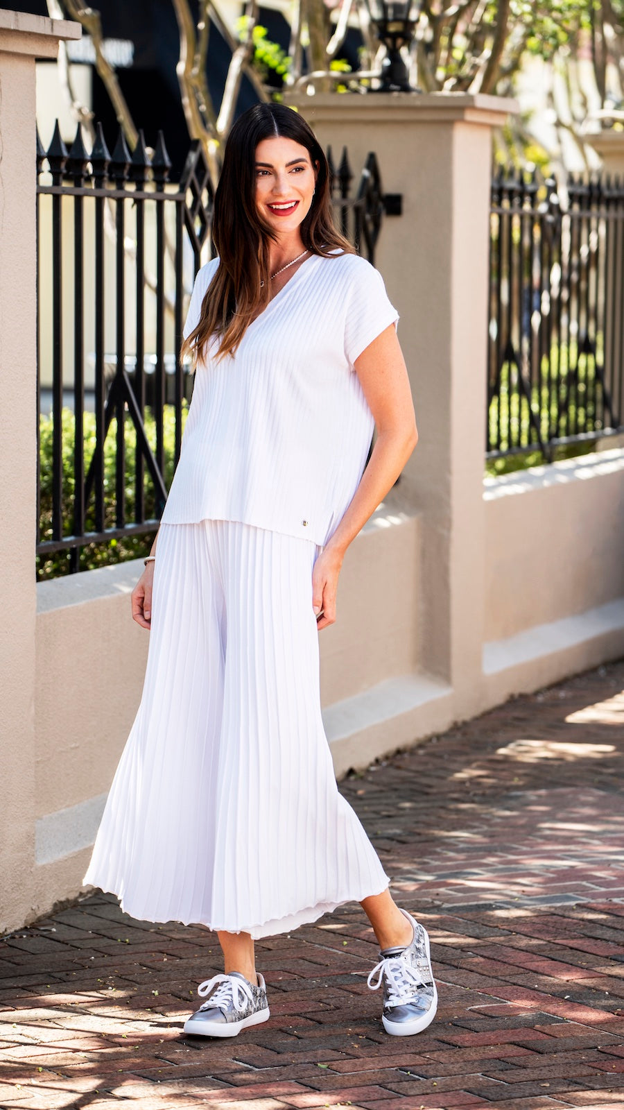 Giuliana Plisse-Look Cropped Wide Leg Pants; White