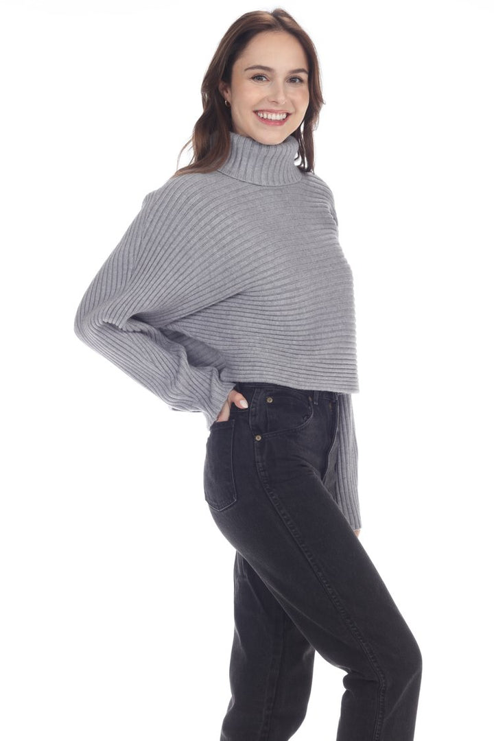 HAZEL TURTLENECK KNIT SWEATER