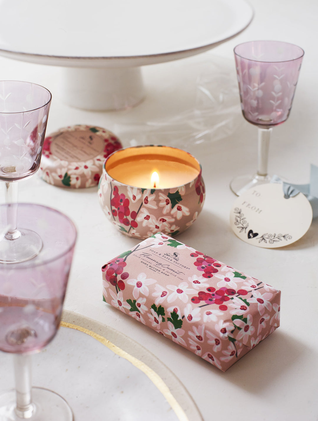 Flowering Currant Tin Candle & Soap Gift Set