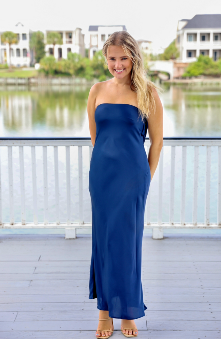 STRAPLESS CUTOUT BACK MAXI DRESS