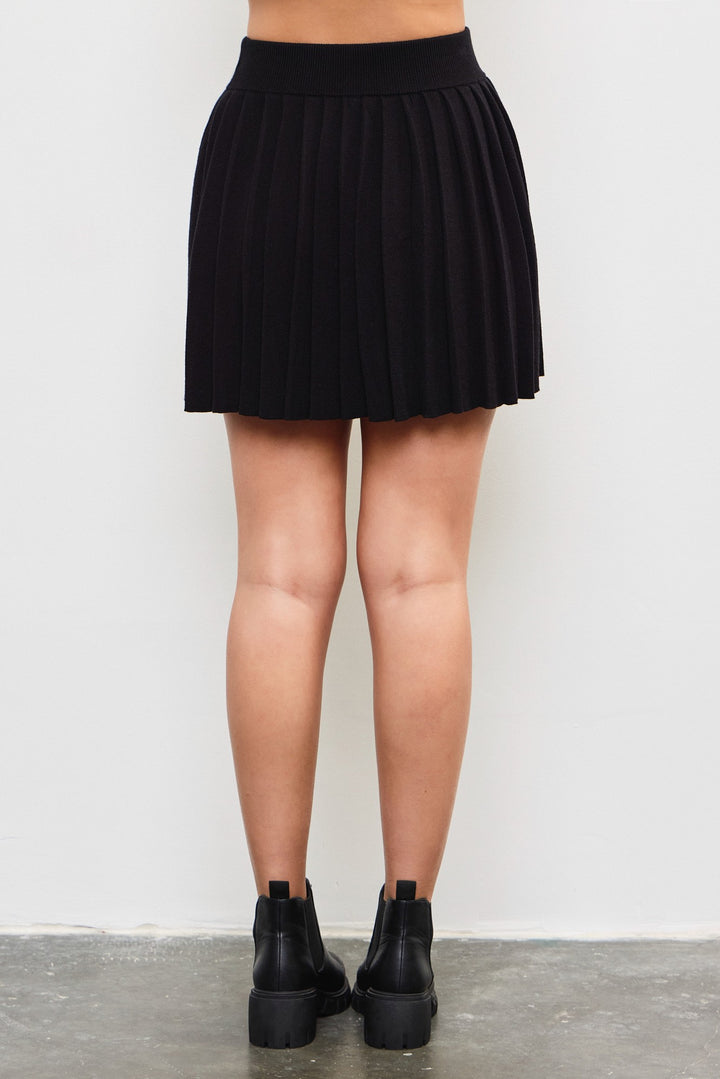 PLEATED KNIT MINI SKIRT