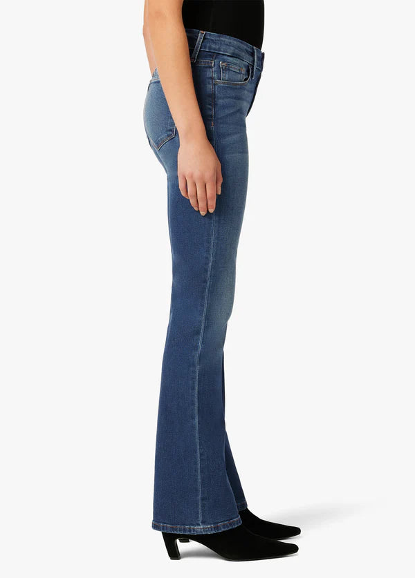 PROVOCATEUR PETITE BOOT JEANS