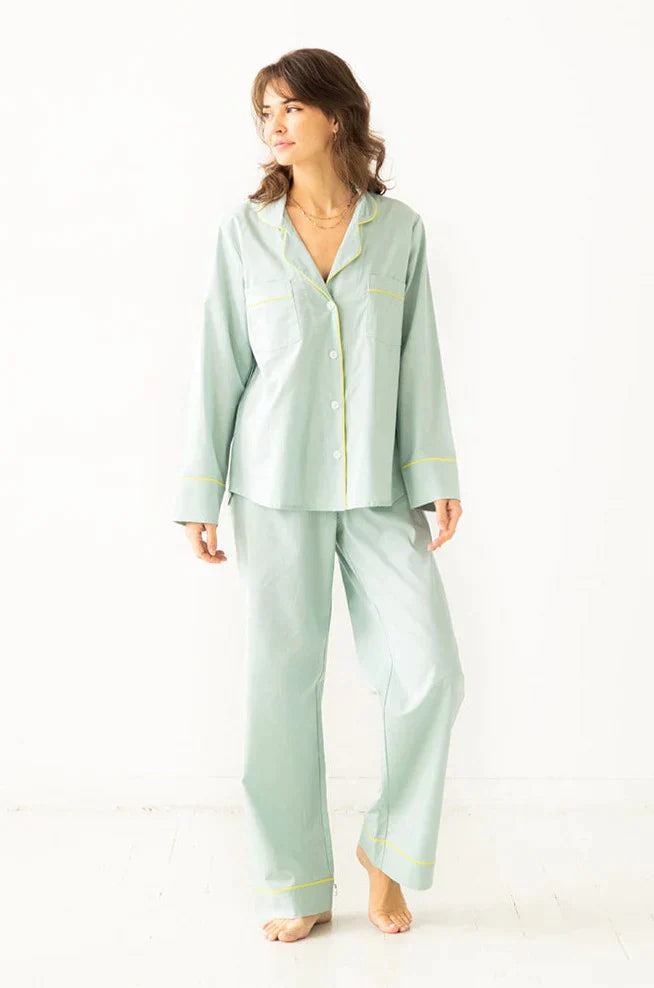 SALUA Classic  Pajama in Woven Cotton