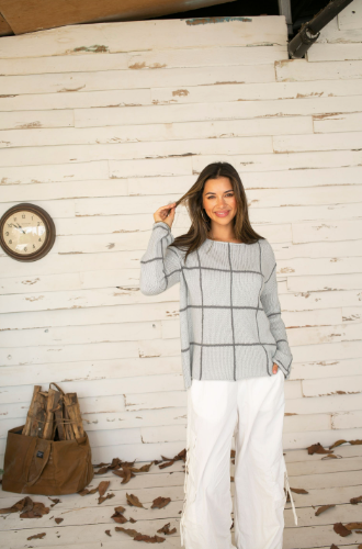 WINDOWPANE CREW SWEATER