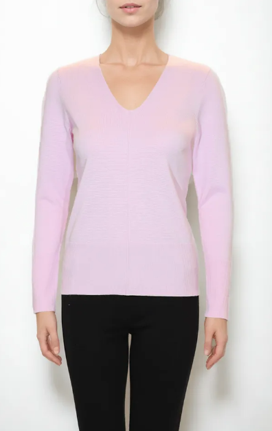 SCOOP V-NECK SWEATER