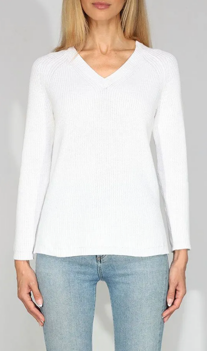 V-NECK SHAKER SWEATER