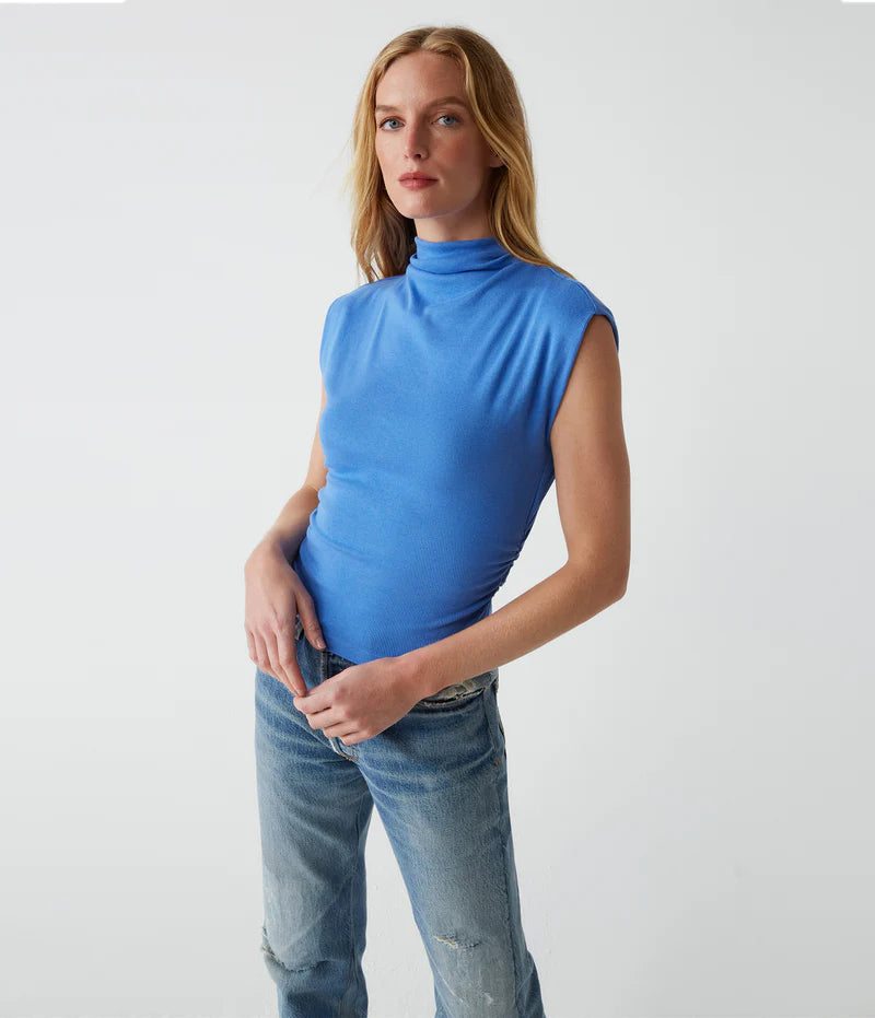 ULTRA RIB MOCK POWER SHOULDER TOP