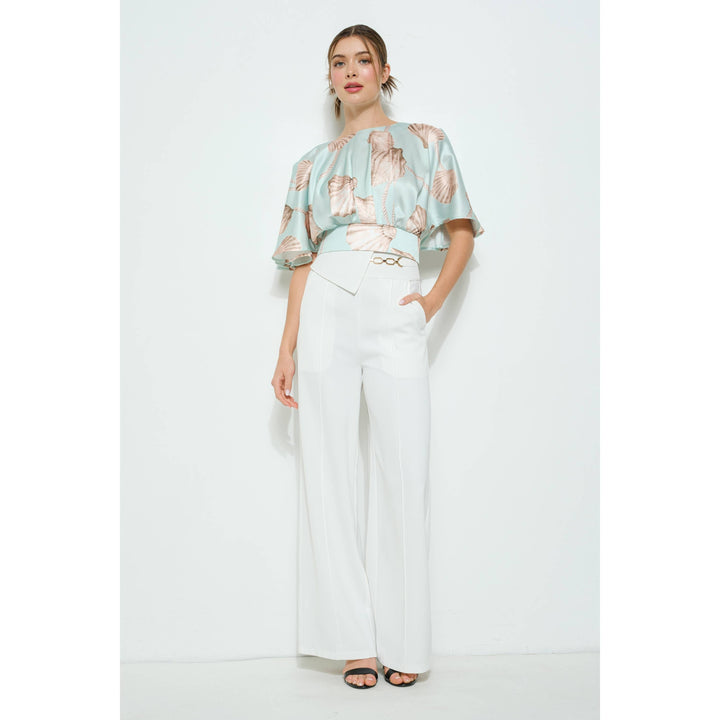 Satin Shell Print Top with Flutter Kimono Sleeves: LIGHT MINT / M