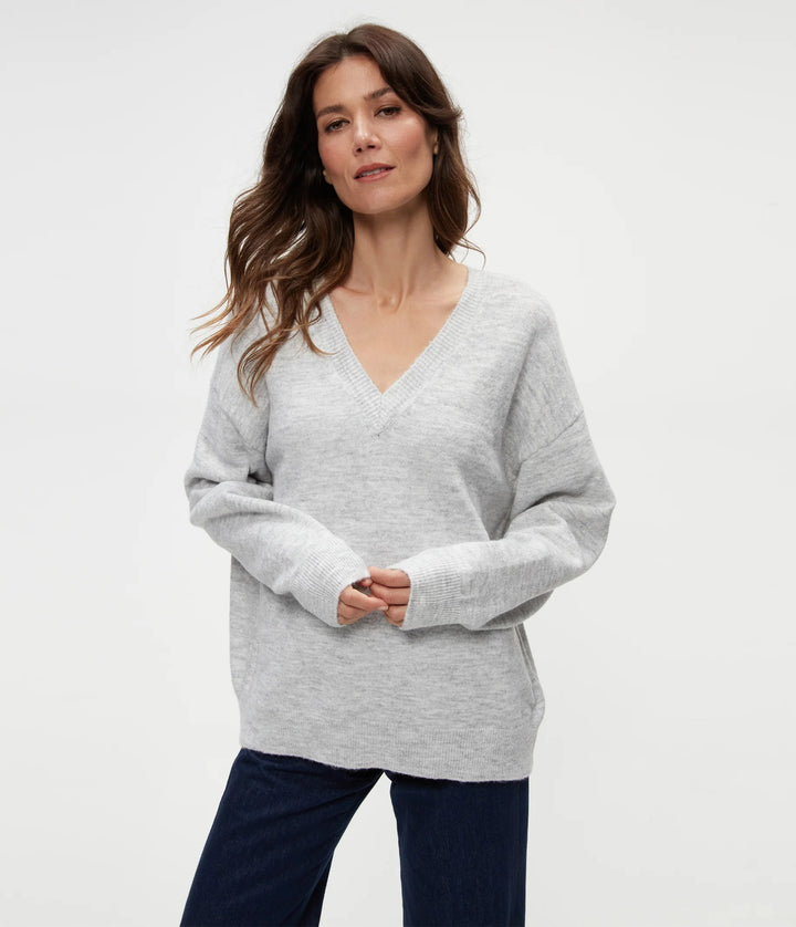 COZY KNIT V-NECK SWEATER