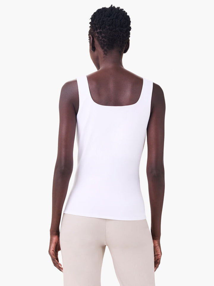 SLEEK SPLIT NECK TANK