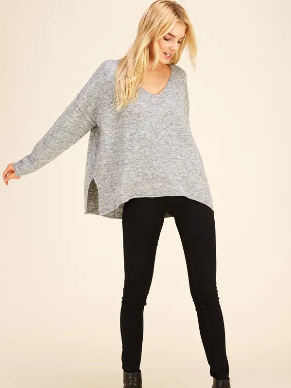 SOFT V NECK KNIT SWEATER