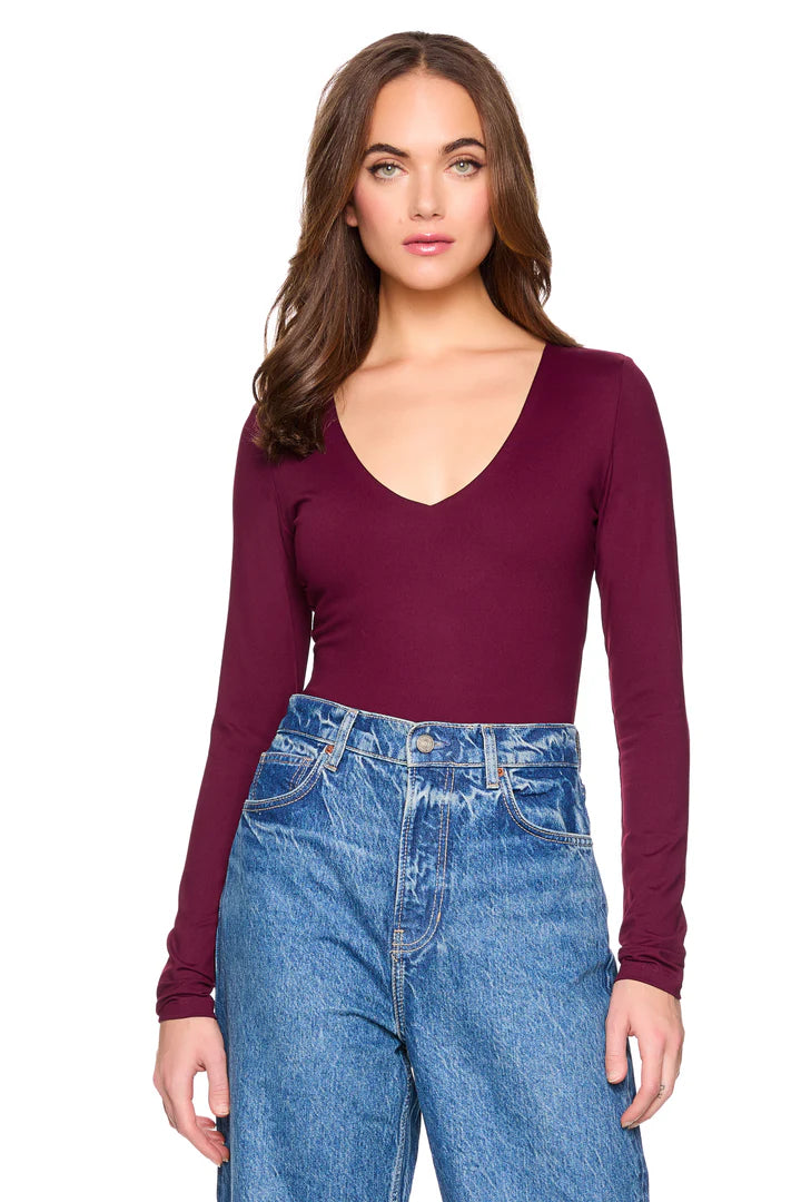 V-NECK LONG SLEEVE TOP