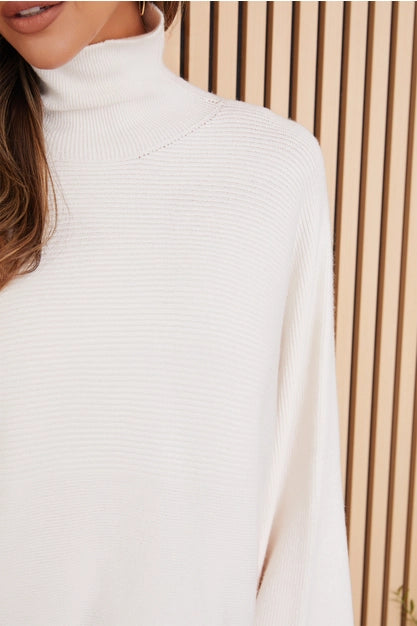 WIDE SLEEVE TURTLENECK SWEATER